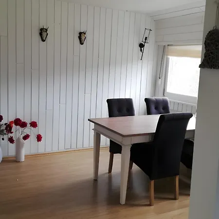 Jagdschloss 2. Etage 4 Personen Winterberg